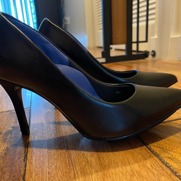 Antonia Saint New York| Victoria High Heel 3.0 Sz 7C (Wide) - Picture 12 of 12